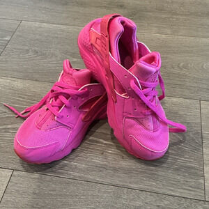 Nike Kids Huarache Run GS Sneakers 2Y 2 EU 33.5 Laser Fuchsia Pink Blast Shoes